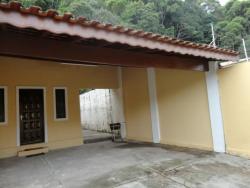 Casa para Venda em Caraguatatuba - 2